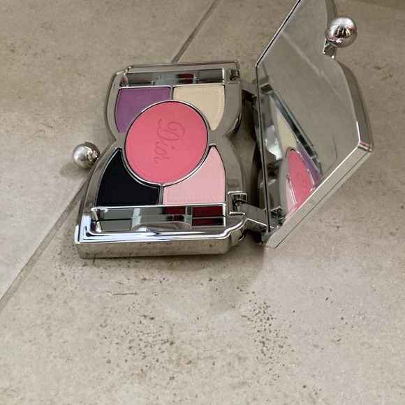 Dior Spring 2014 palette Trianon 001 - Picture 6 of 10